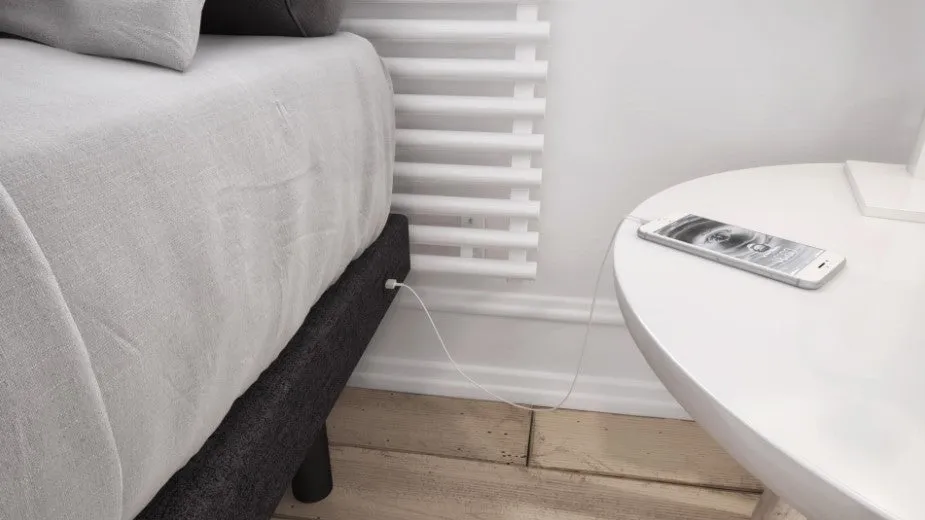 Beaudoin Reflexx Bed with Lyon Headboard