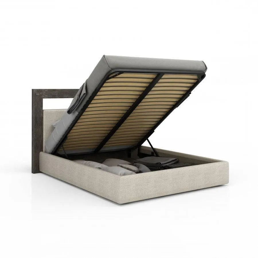 Cloe Bed