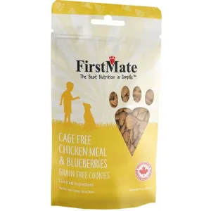 FirstMate Cage Free Chicken & Blueberry Dog Treats, 8 oz