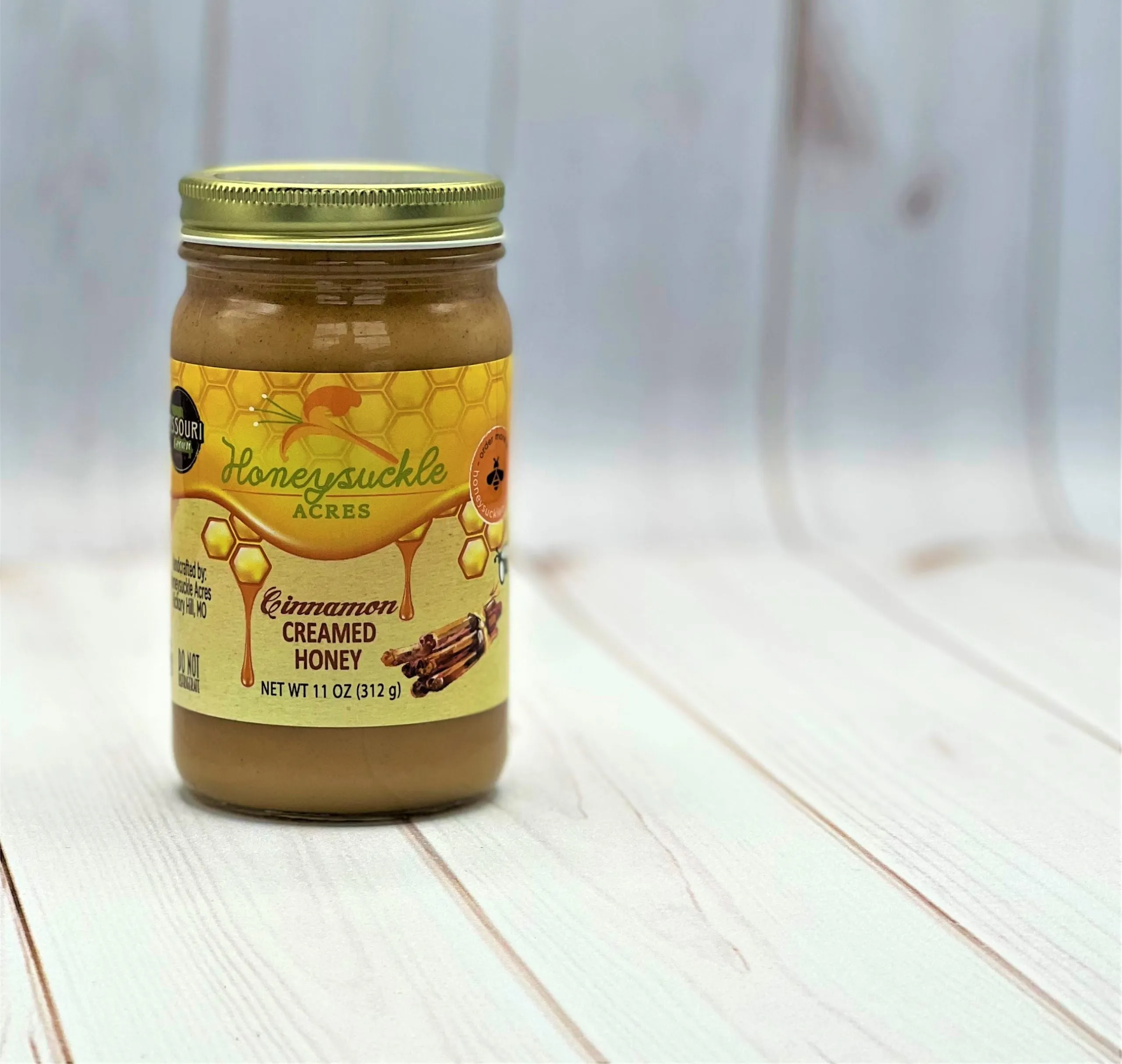 Honeysuckle Acres Creamed Honey - Cinnamon