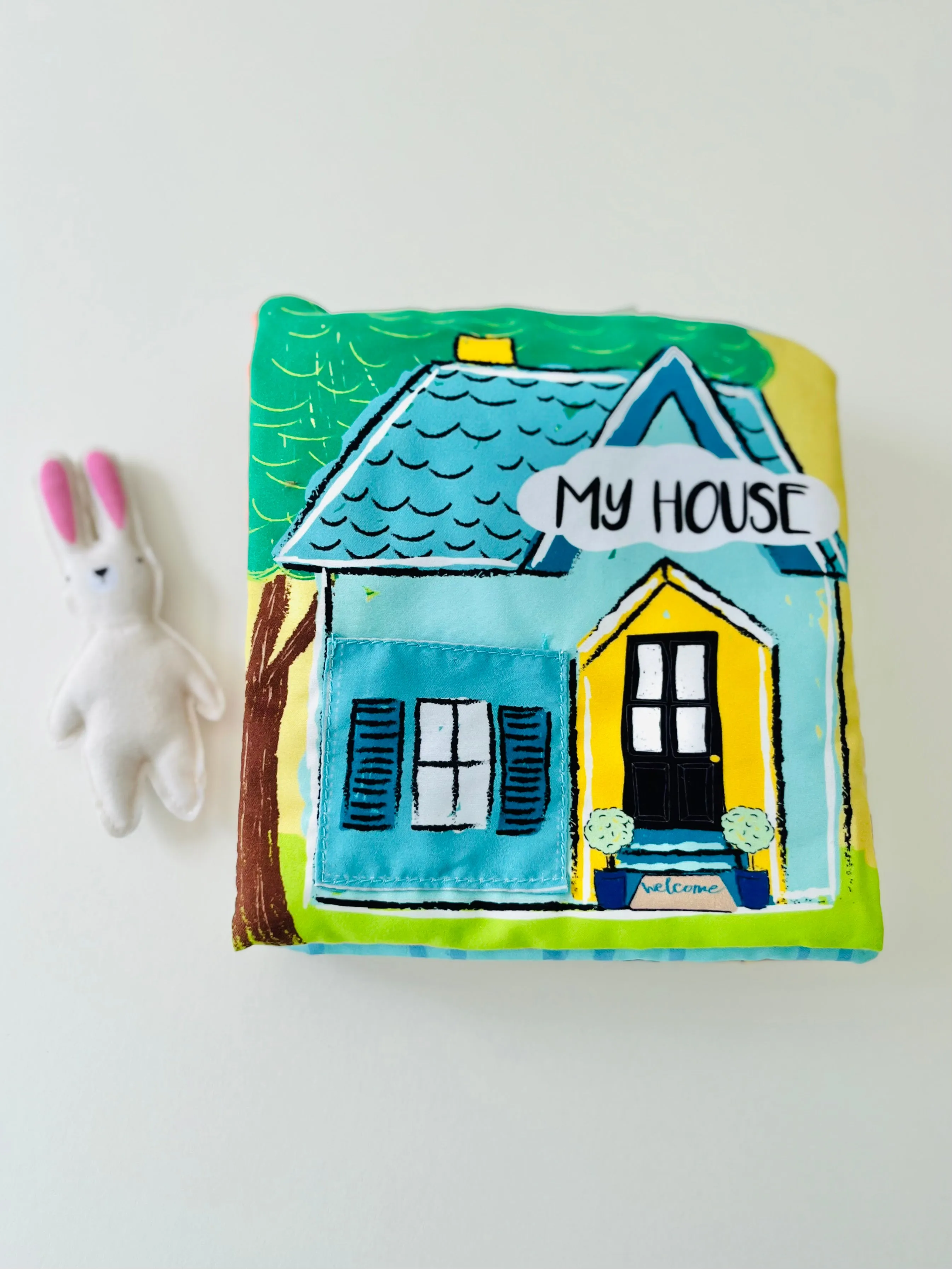 Interactive Cloth Book - Lift-the-Flap