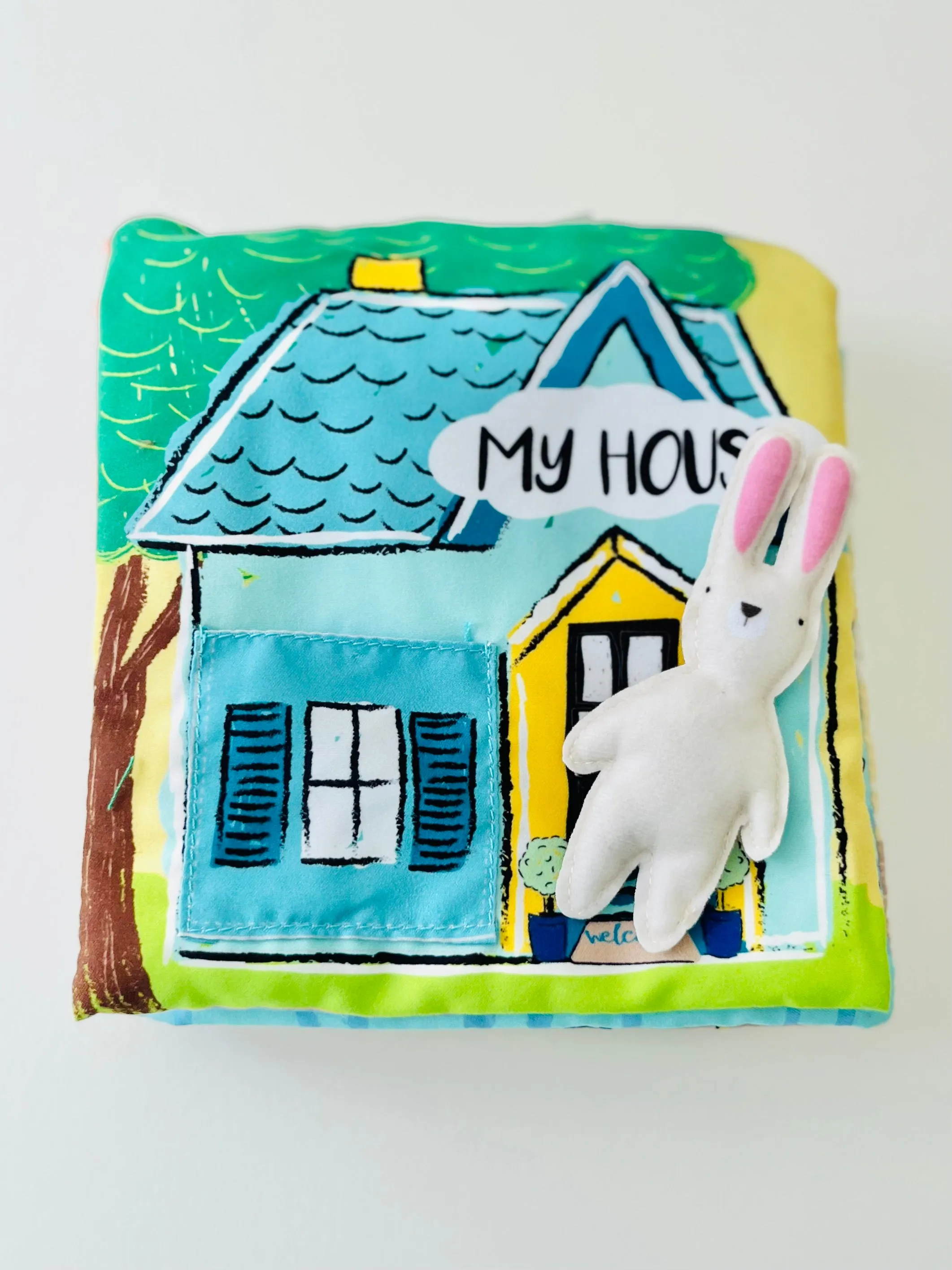 Interactive Cloth Book - Lift-the-Flap