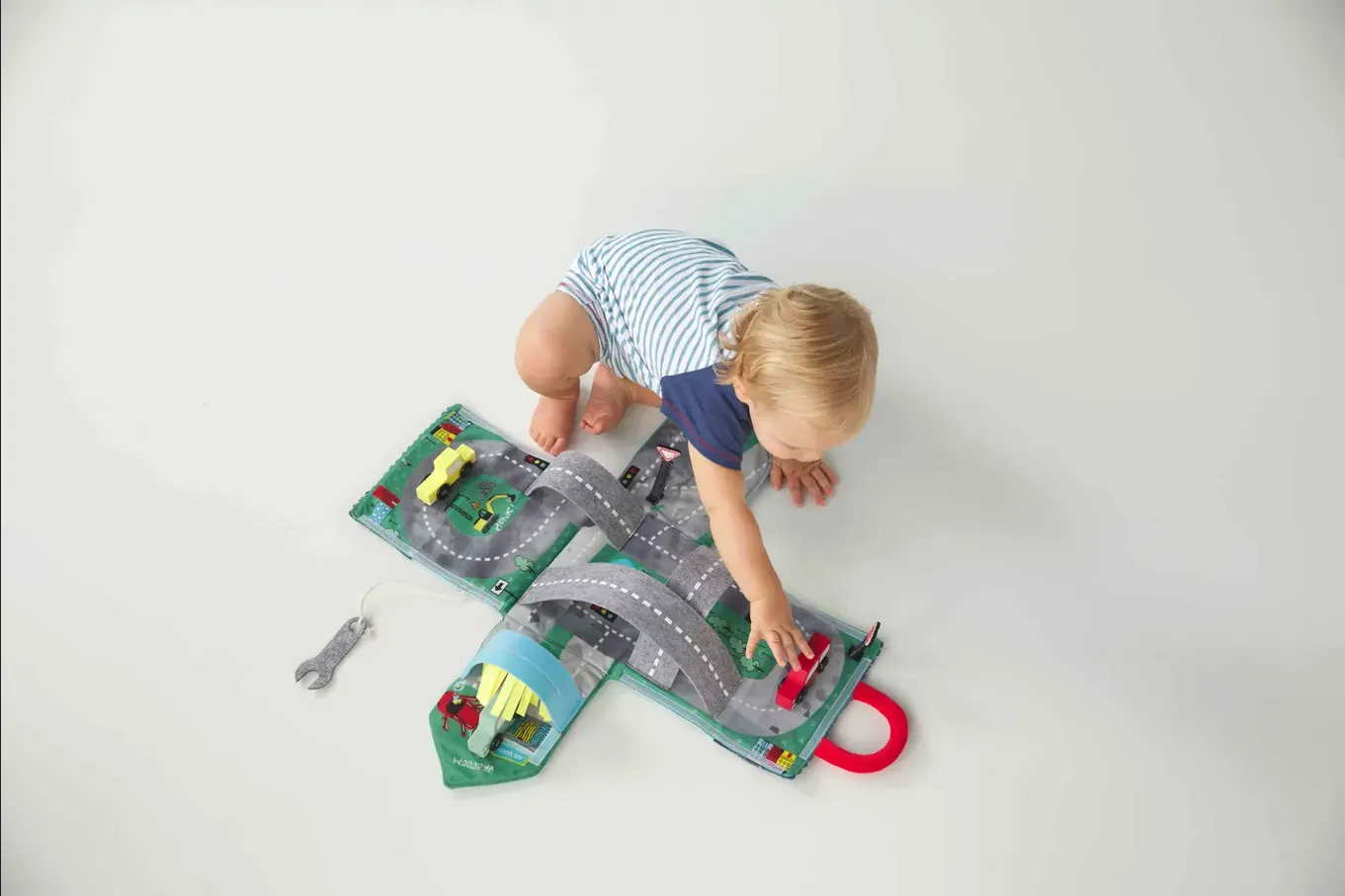 Mudpie Plush Car Garage Set